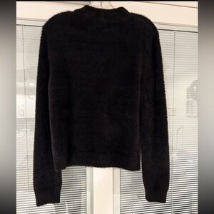 Universal Thread Black Long Sleeve Sweater